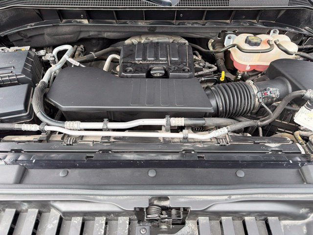 Used 2024 Chevrolet Silverado 1500 LT AWD/4WD image 40