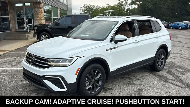 Used 2022 Volkswagen Tiguan SE w/ Panoramic Sunroof Package AWD/4WD image 3