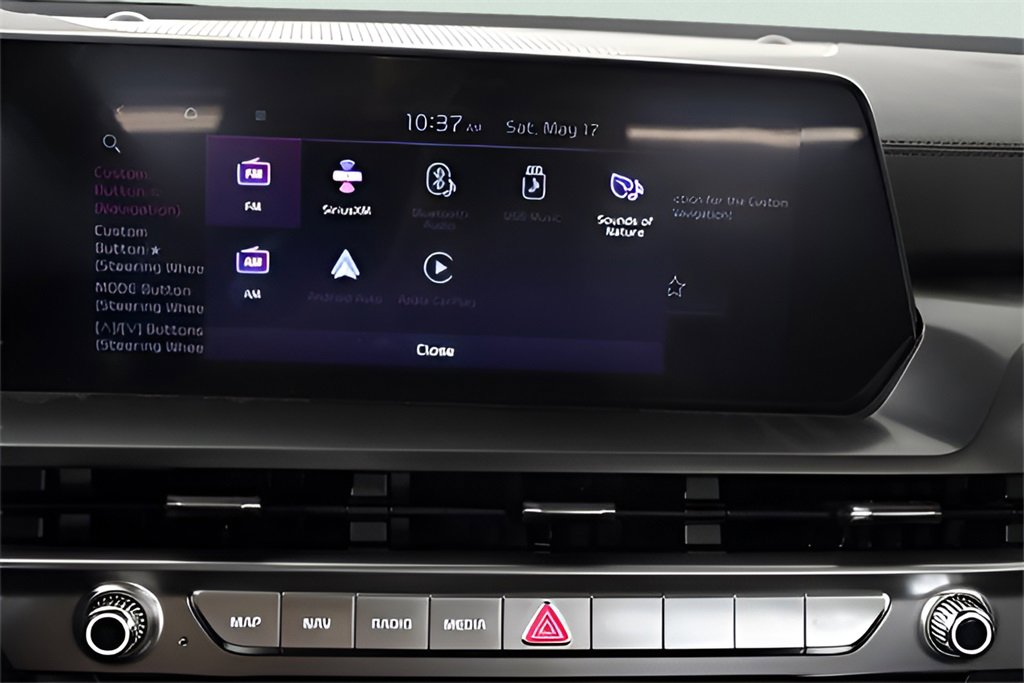 Used 2024 Kia Telluride LX image 27