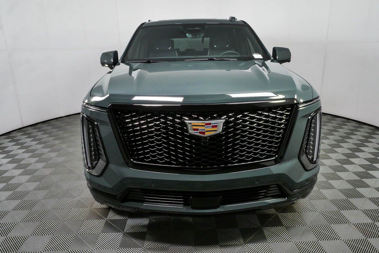 New 2026 Cadillac Escalade Sport w/ Touring Package AWD/4WD image 39