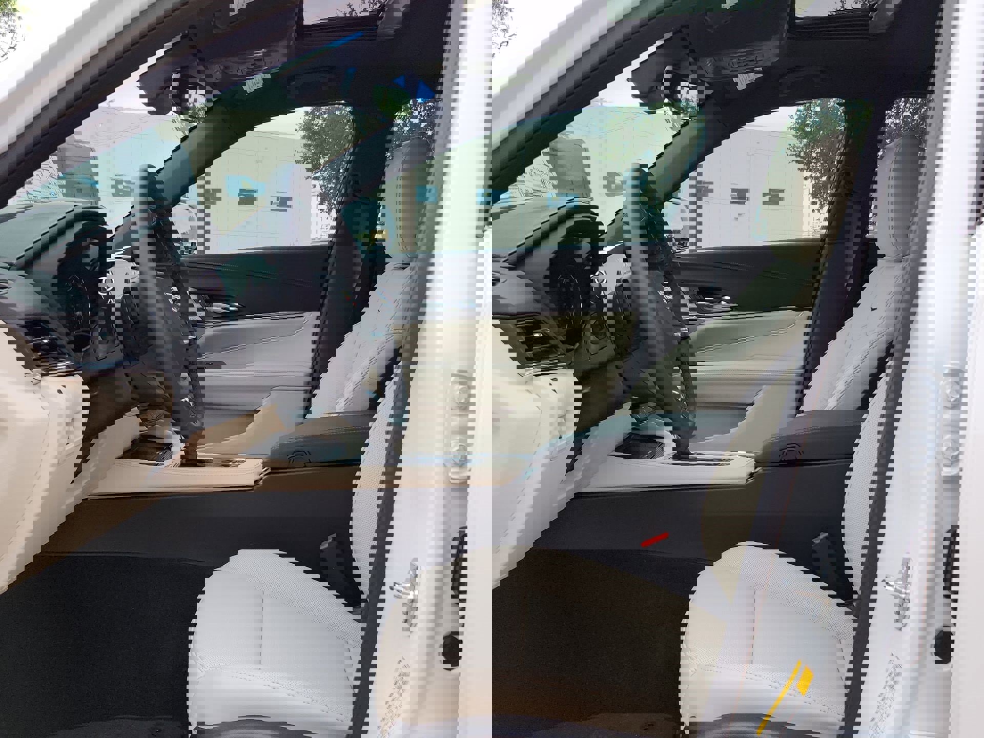 New 2025 Cadillac CT4 Premium Luxury image 16