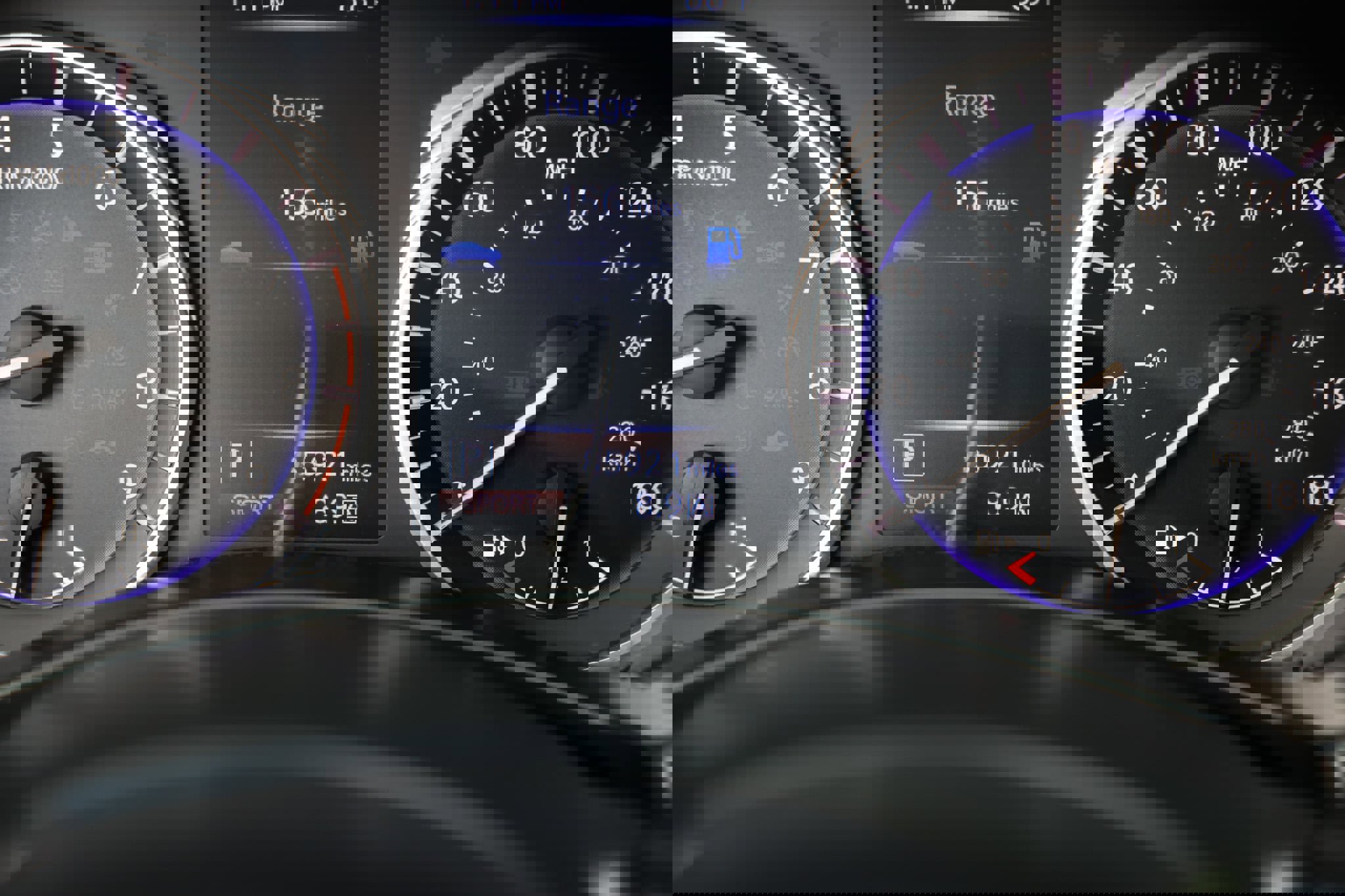 Used 2018 INFINITI Q60 3.0t Luxe w/ Cargo Package image 50