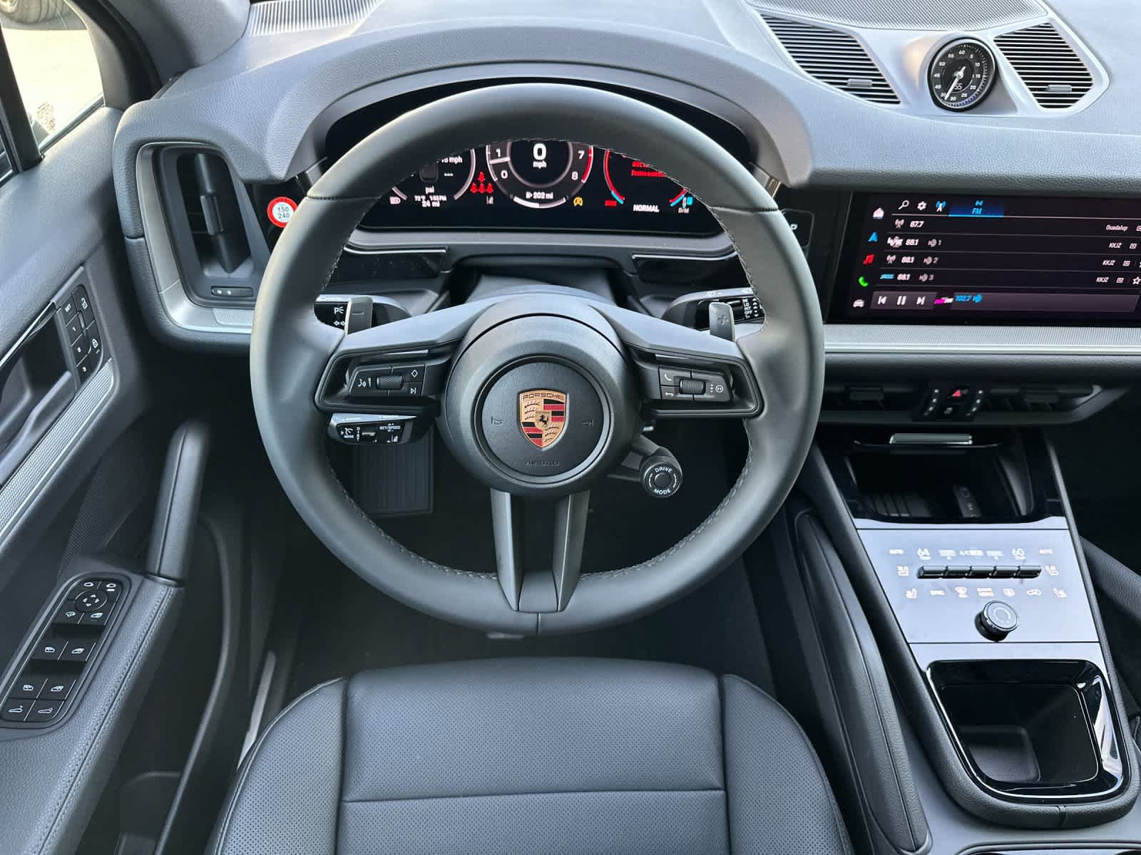 New 2026 Porsche Cayenne S AWD/4WD image 15