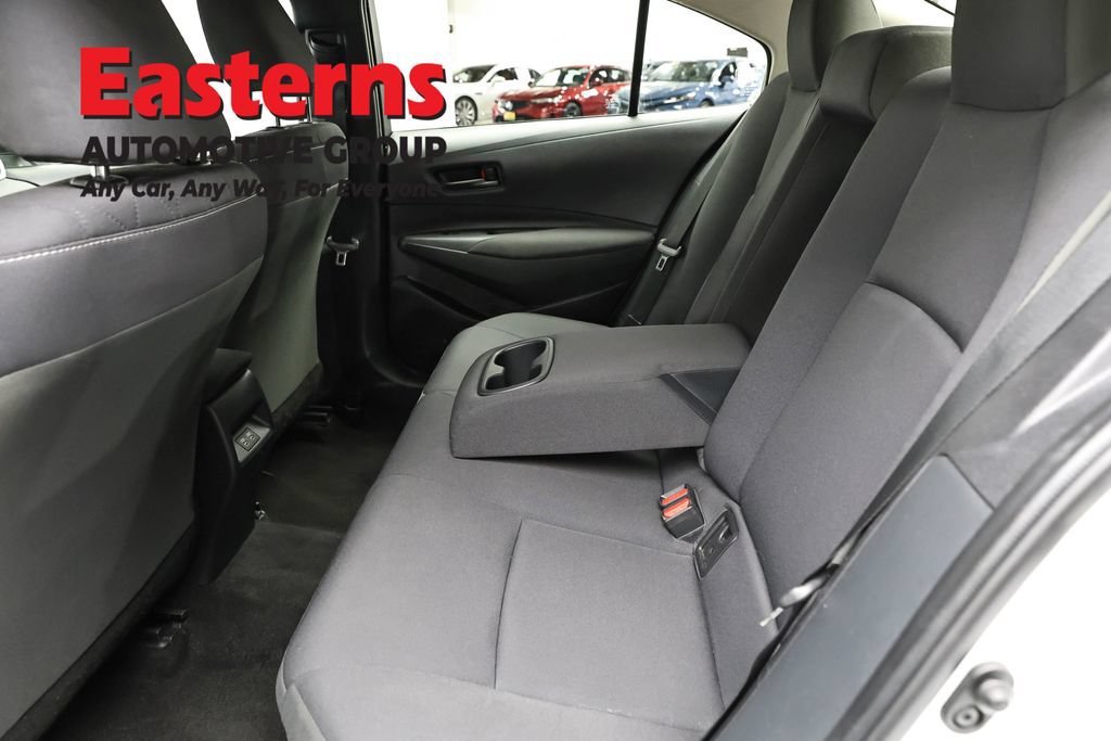 Used 2024 Toyota Corolla LE FWD image 21
