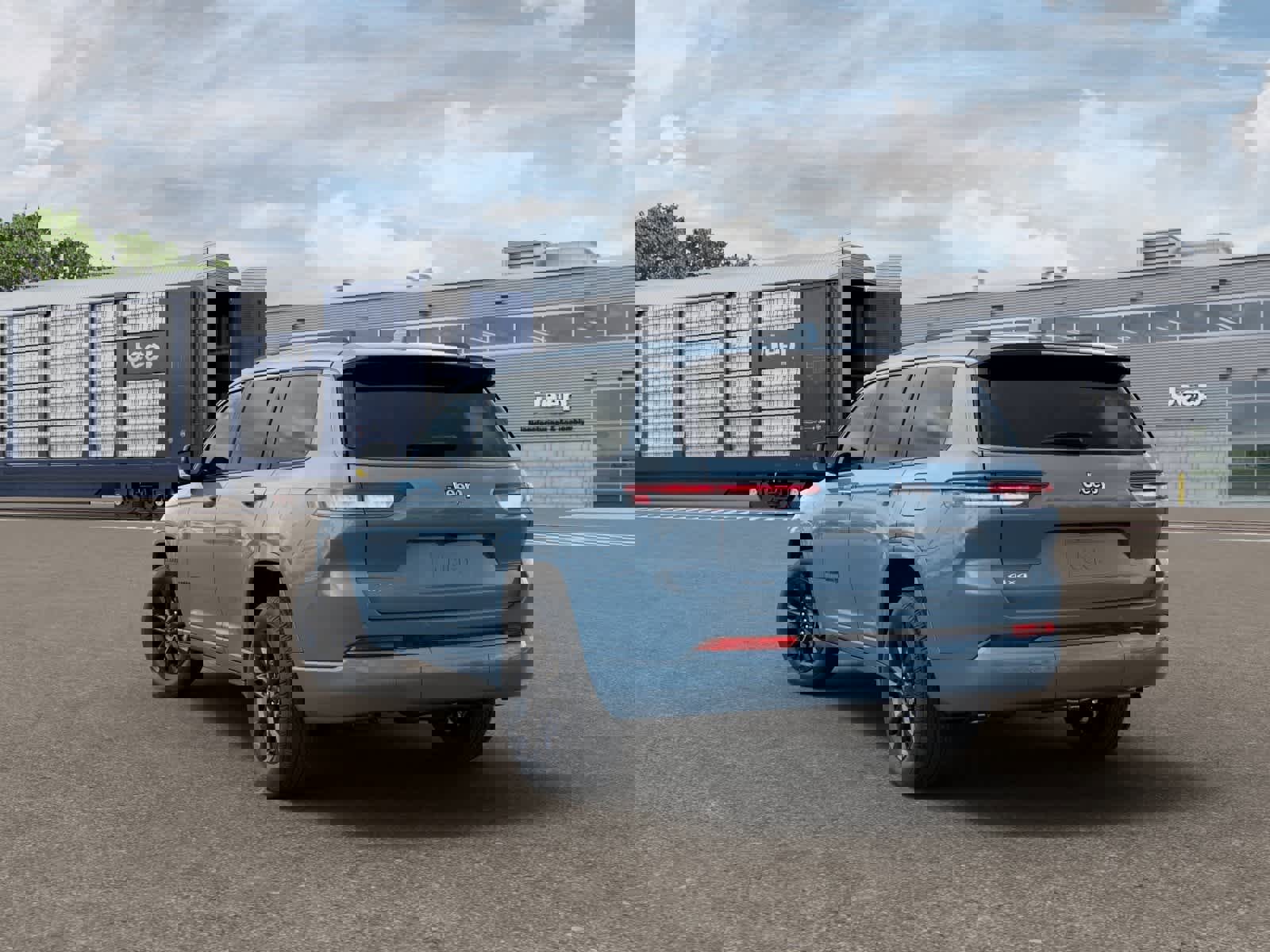 New 2026 Jeep Grand Cherokee L Limited image 3