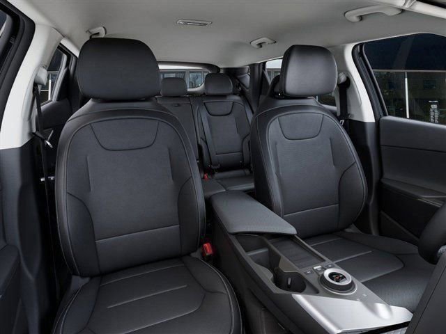 New 2026 Kia EV6 Wind RWD image 15