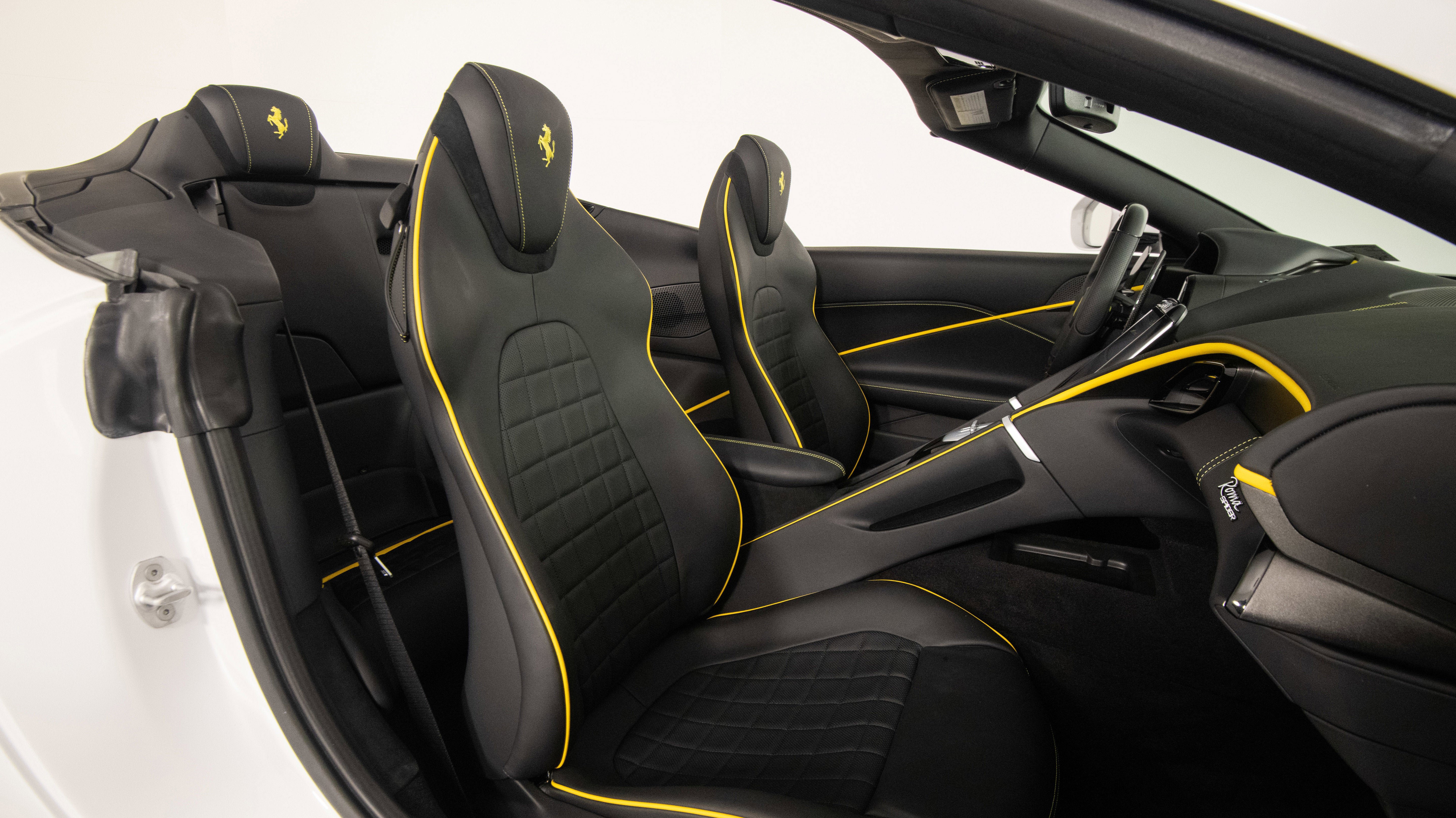 Certified 2026 Ferrari Roma Spider RWD image 28