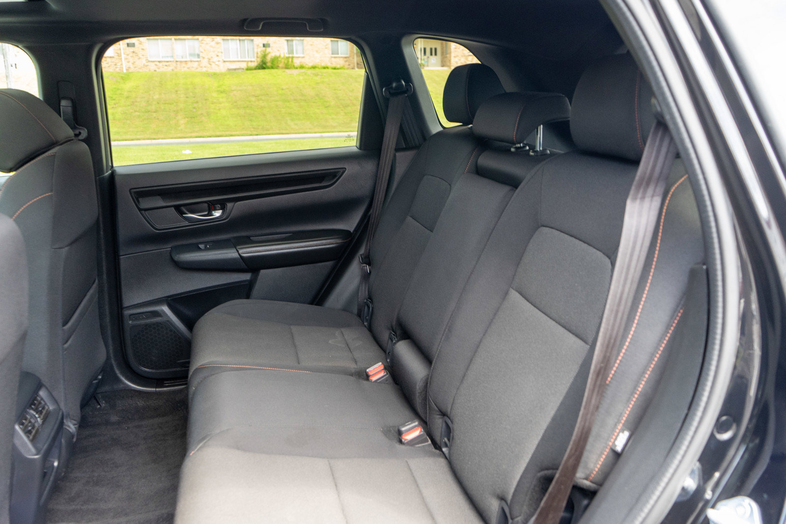 Used 2025 Honda CR-V Sport image 29