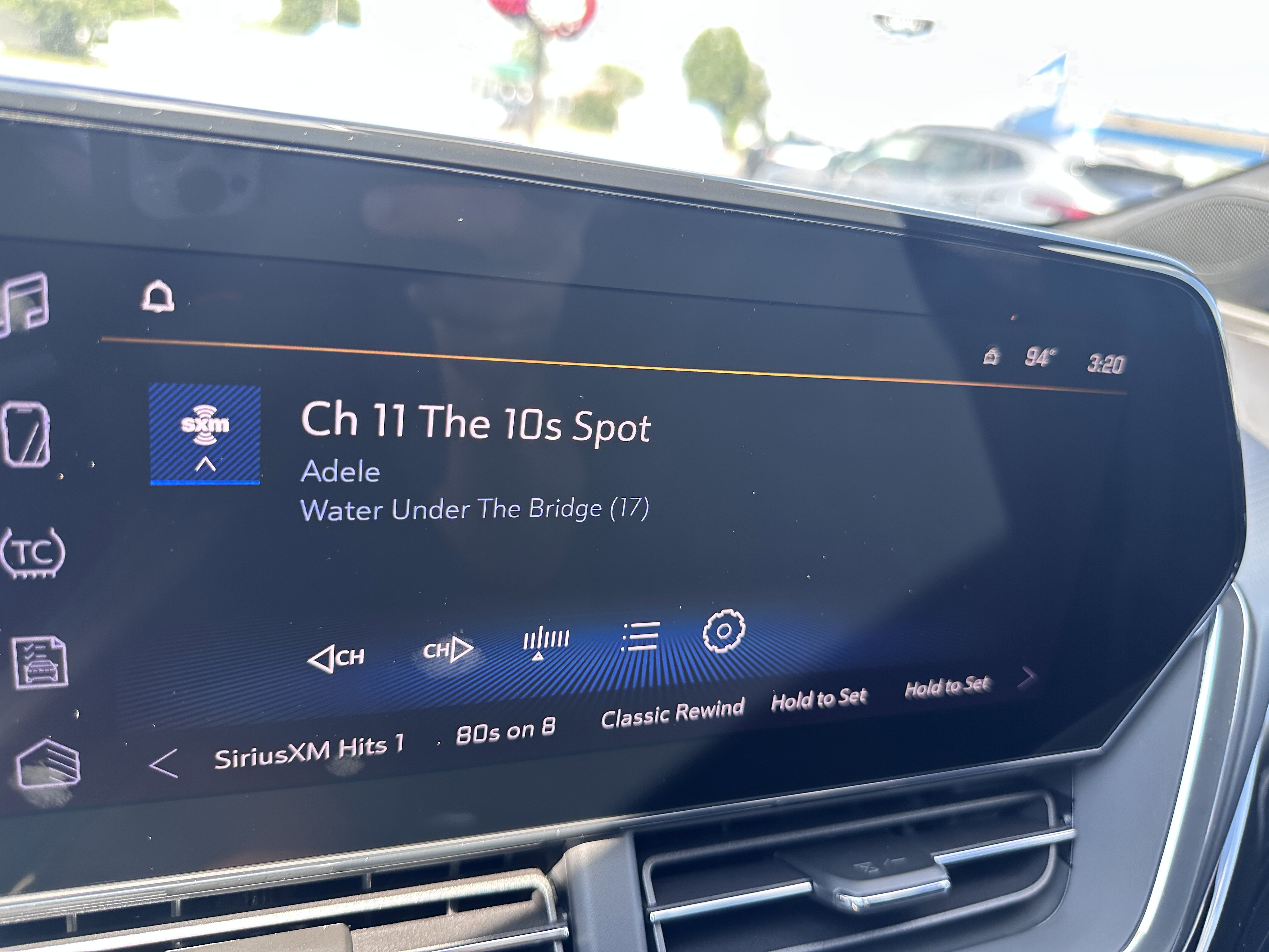 New 2025 Chevrolet Trax RS w/ Driver Confidence Package image 18