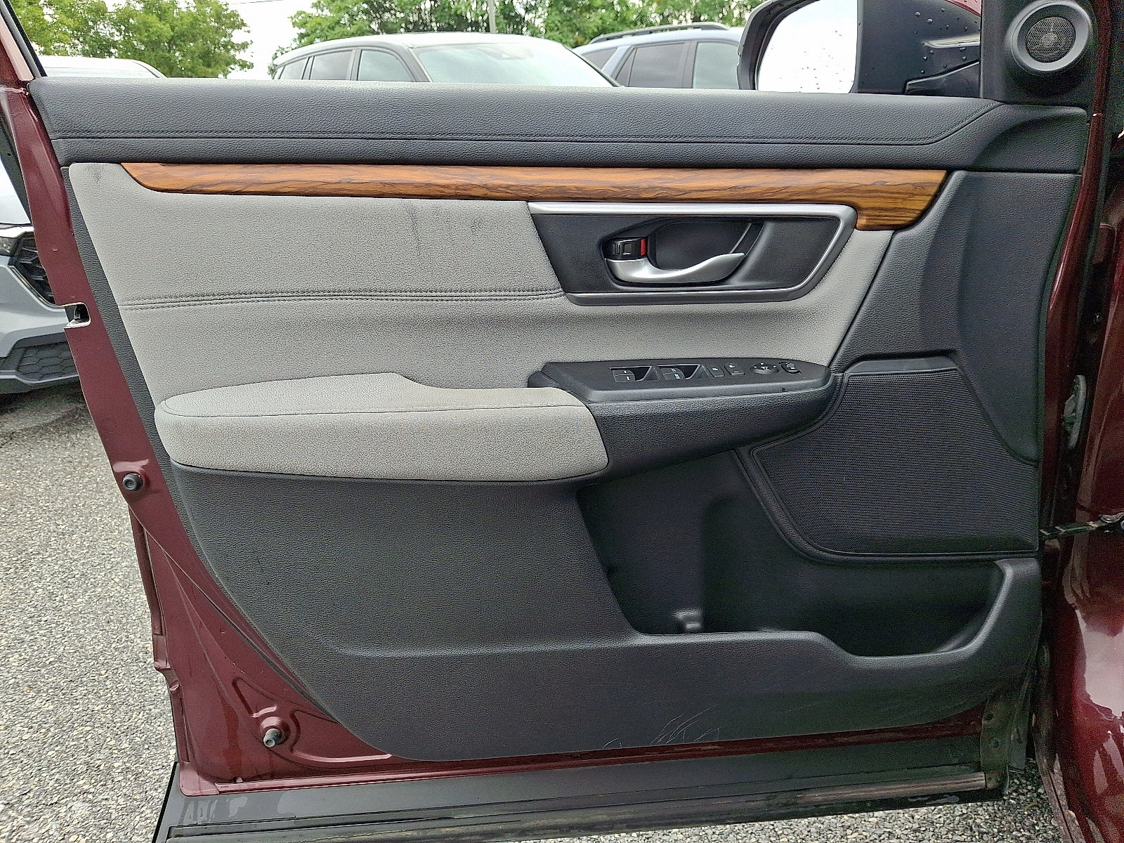Used 2018 Honda CR-V EX image 12
