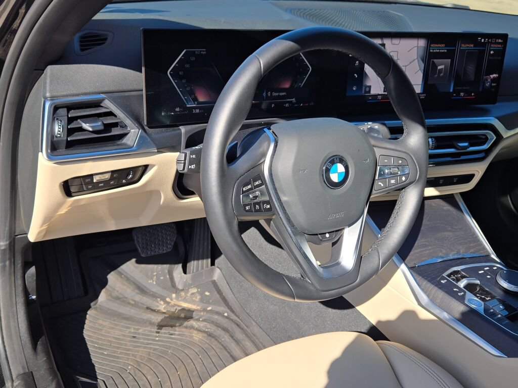 Used 2023 BMW 330i xDrive Sedan w/ Driving Assistance Package AWD/4WD image 31
