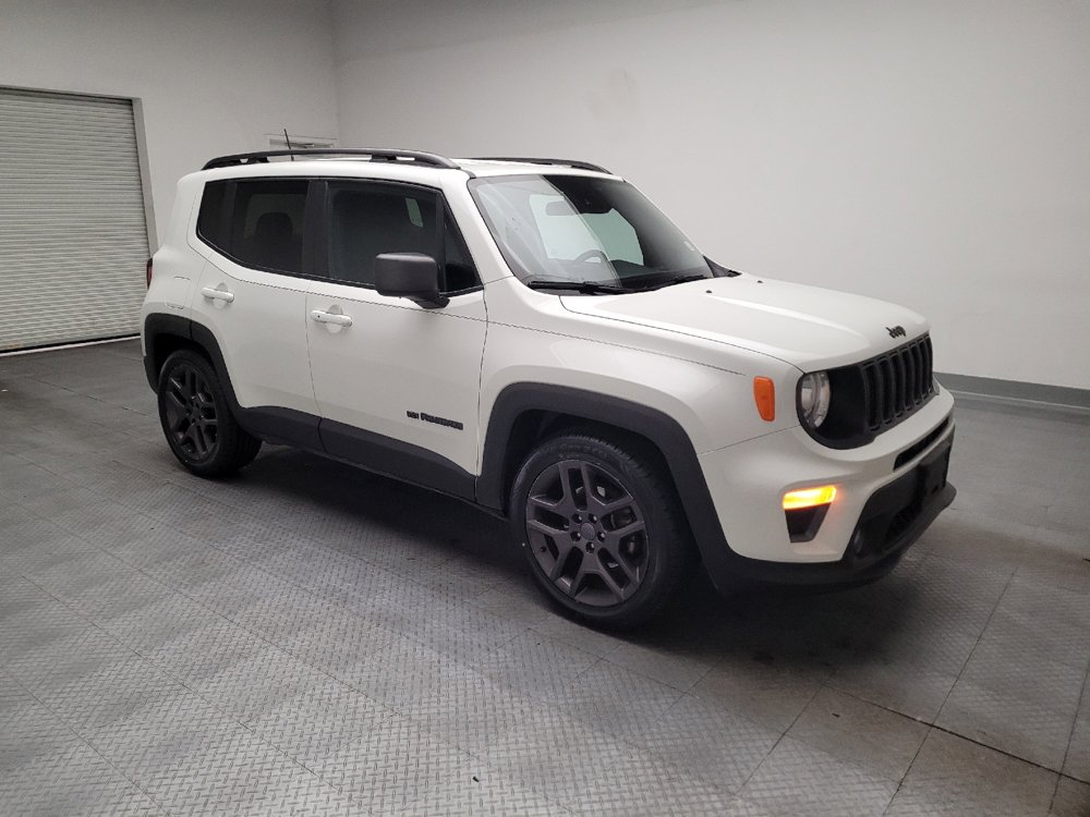 Used 2021 Jeep Renegade Latitude FWD image 11