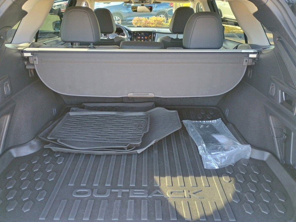 Certified 2023 Subaru Outback Onyx Edition image 18