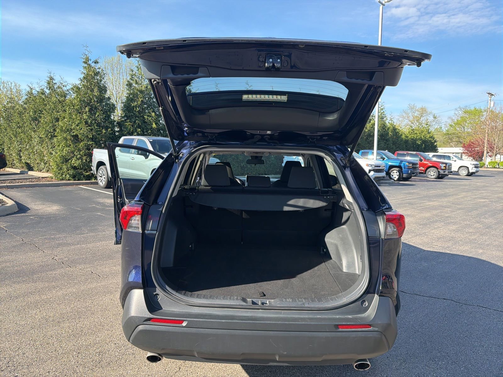 Used 2024 Toyota RAV4 XLE image 26