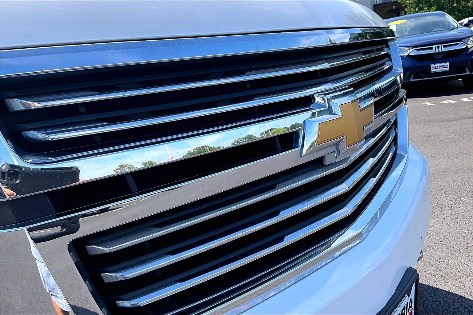 Used 2017 Chevrolet Tahoe Premier AWD/4WD image 30