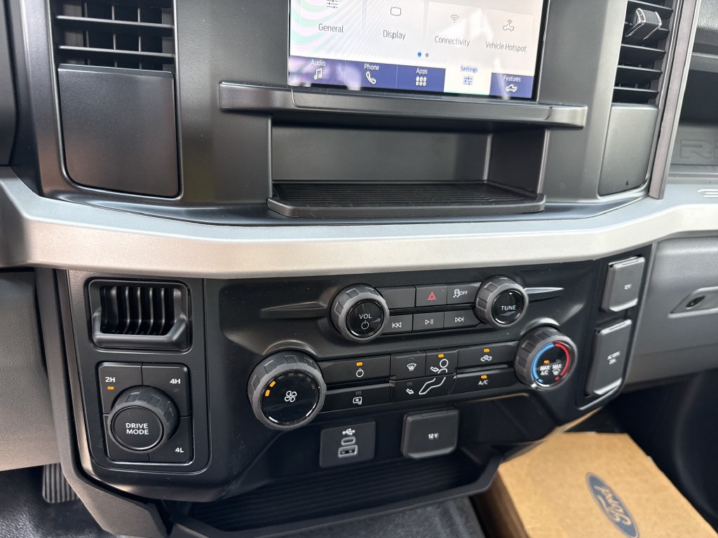 New 2026 Ford F350 XL AWD/4WD image 30