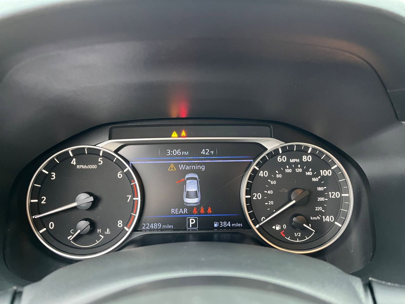 Used 2025 Nissan Altima 2.5 SV image 40