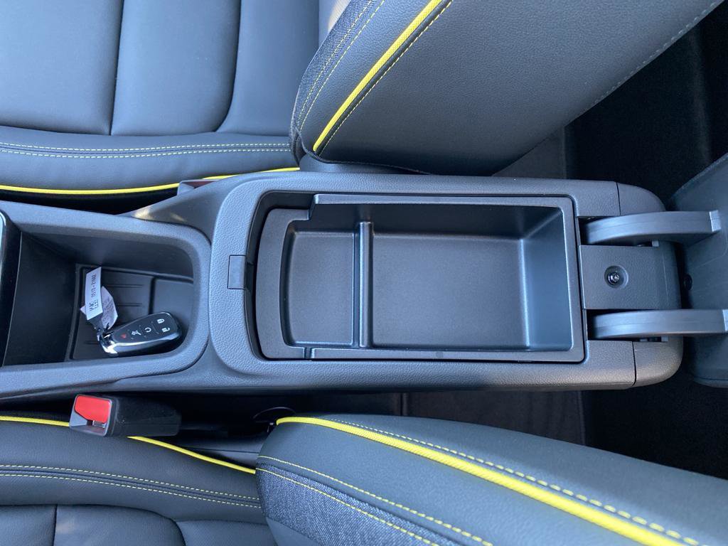 Used 2024 Chevrolet TrailBlazer ACTIV w/ Convenience Package image 35