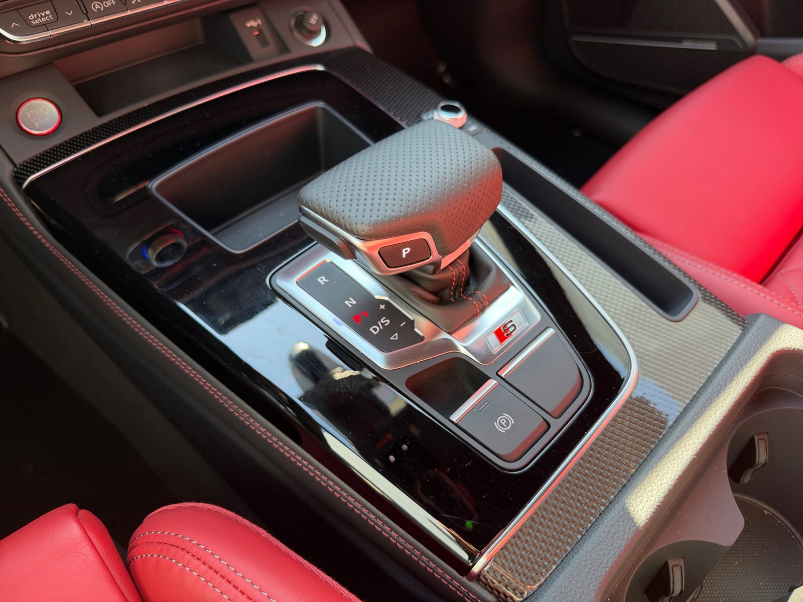 New 2025 Audi SQ5 Premium Plus AWD/4WD image 18