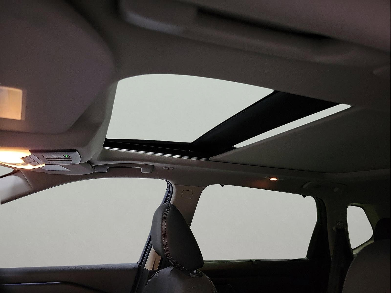 Used 2024 Nissan Rogue Platinum w/ Platinum Premium Package image 13