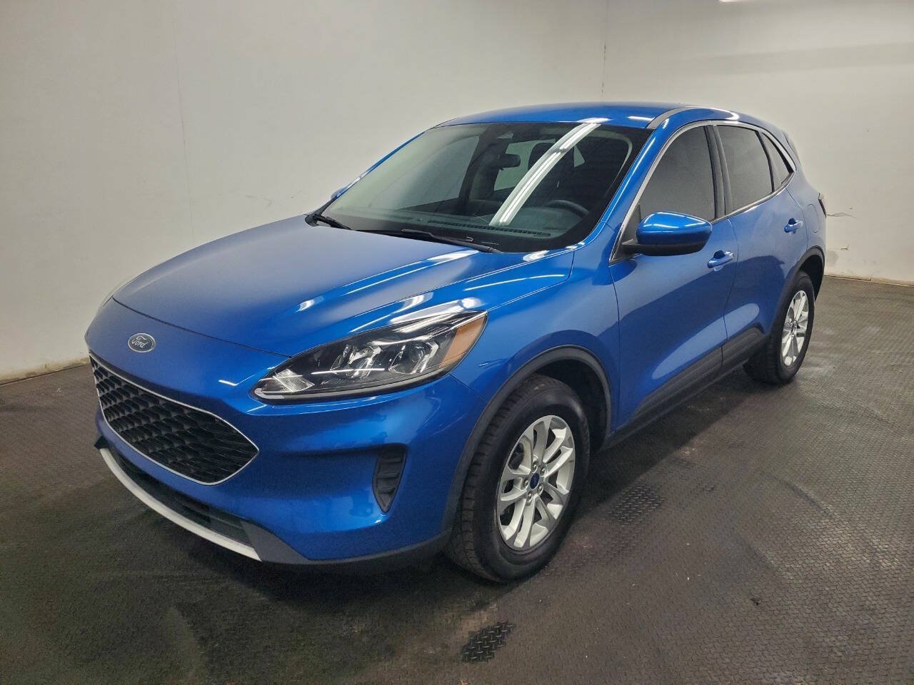 Used 2020 Ford Escape SE