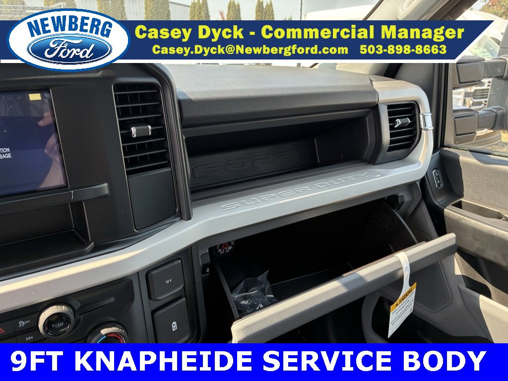 New 2025 Ford F350 XL w/ XL Chrome Package image 18