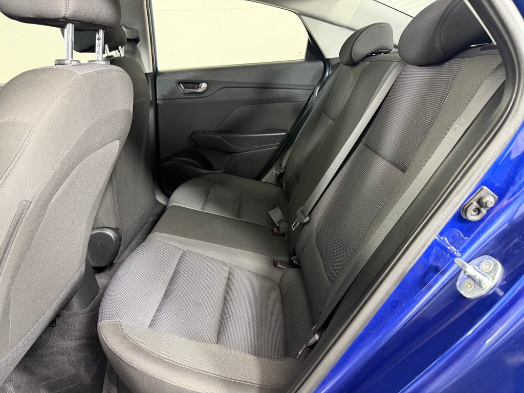 Used 2021 Hyundai Accent SE FWD image 16