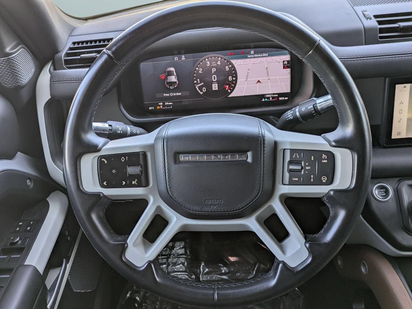 Used 2021 Land Rover Defender 110 X-Dynamic HSE AWD/4WD image 17