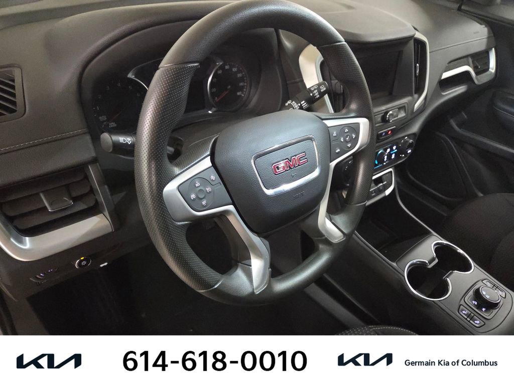 Used 2023 GMC Terrain SLE w/ Driver Convenience Package FWD image 18