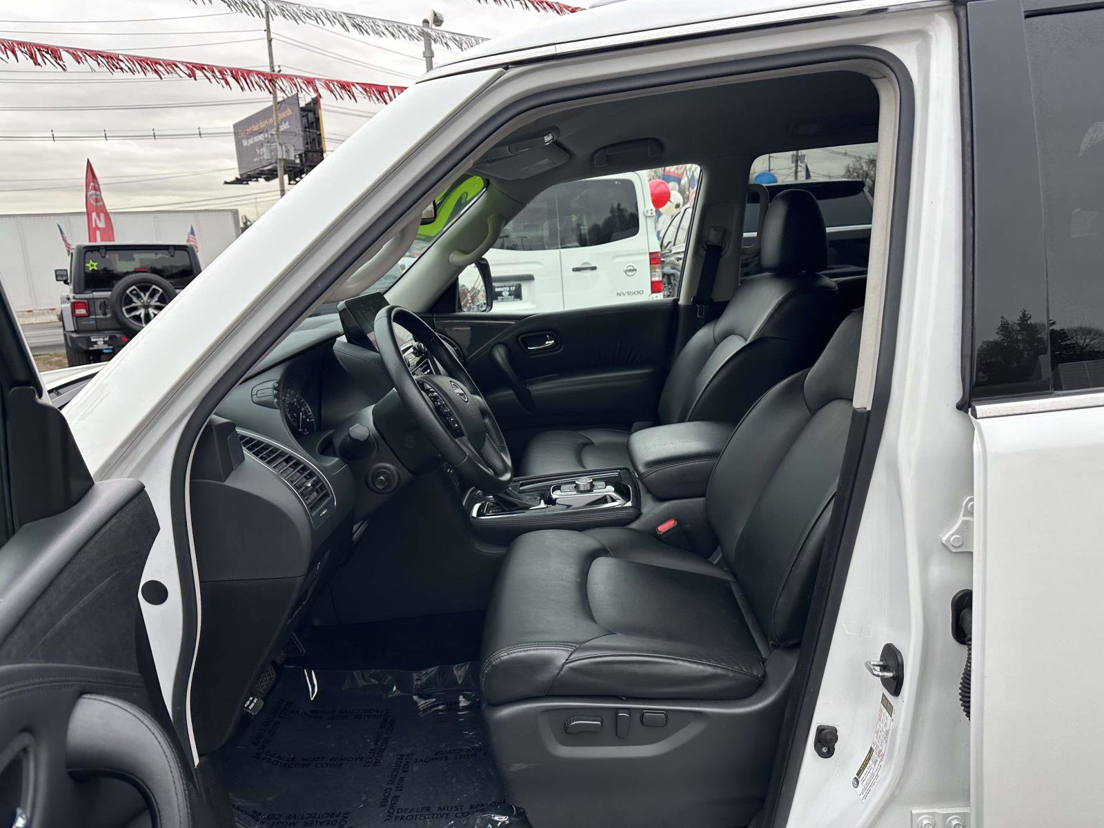 Used 2024 Nissan Armada SV image 49