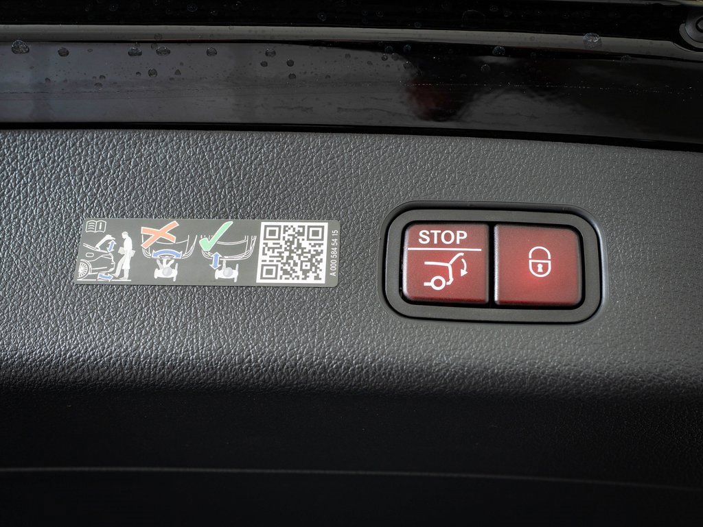 New 2026 Mercedes-Benz GLC 300 4MATIC image 18