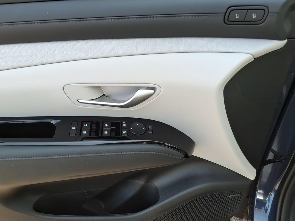 New 2026 Hyundai Tucson Limited FWD image 15