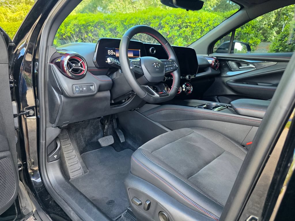 Certified 2024 Chevrolet Blazer EV RS AWD/4WD image 11