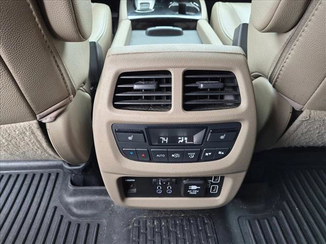 Used 2021 Honda Pilot Touring image 17