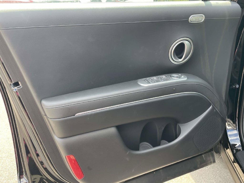 Used 2026 Hyundai Palisade Limited FWD image 24