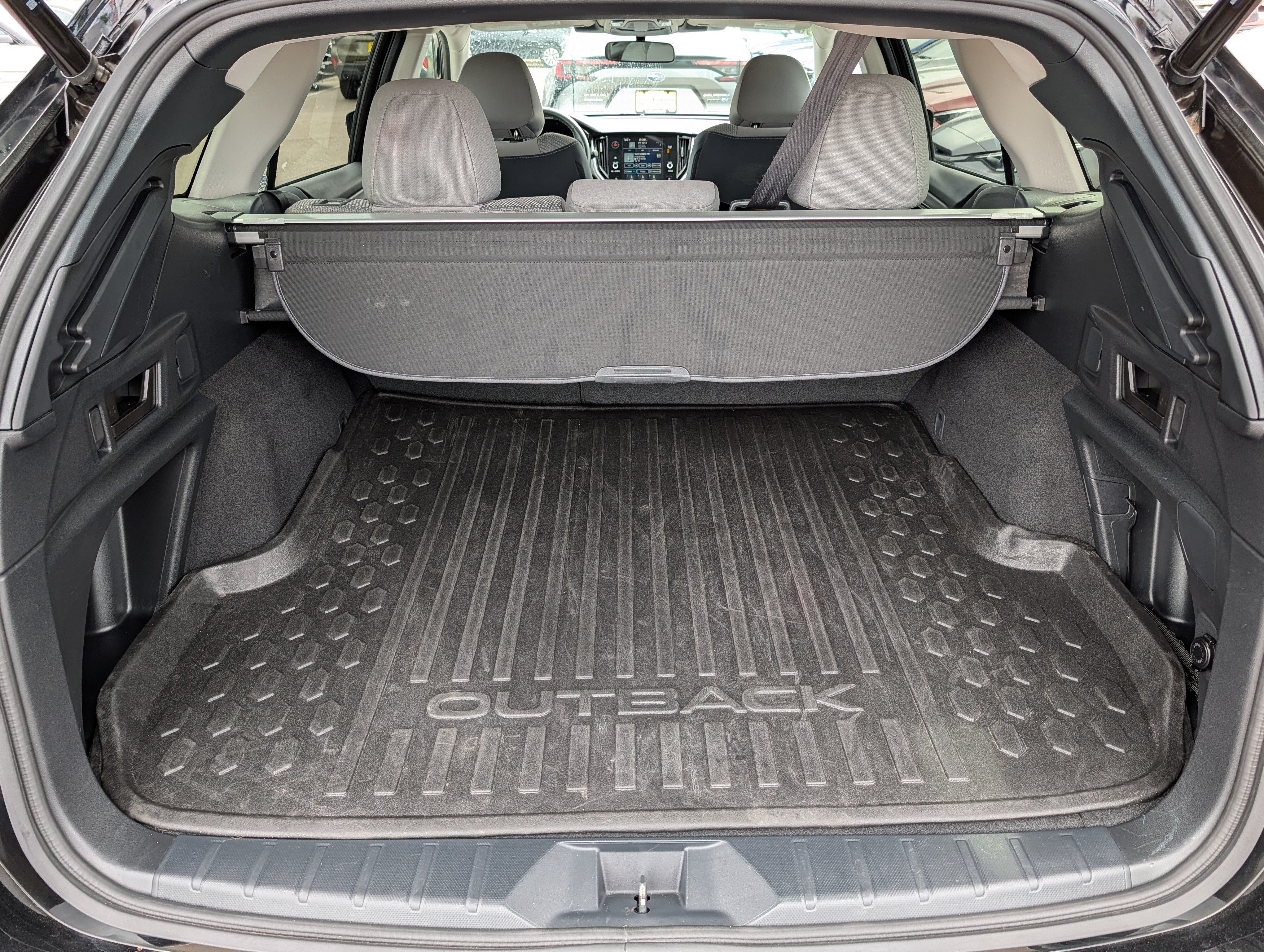 Certified 2025 Subaru Outback Premium AWD/4WD image 18