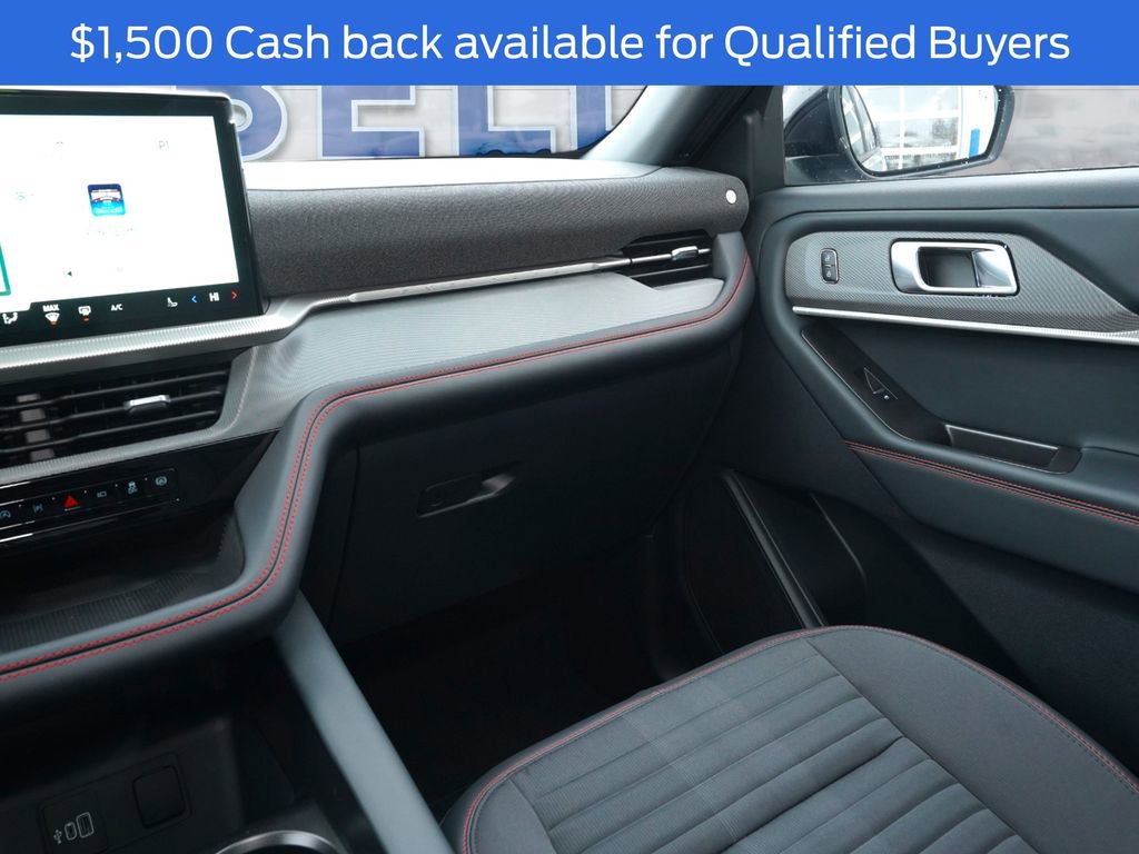 New 2026 Ford Explorer ST-Line w/ ST-Line Street Pack image 16