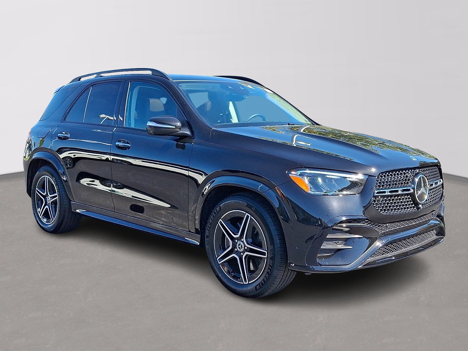 Certified 2026 Mercedes-Benz GLE 450 4MATIC image 3