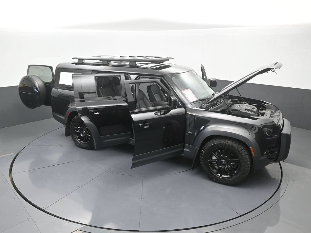Used 2023 Land Rover Defender 130 SE AWD/4WD image 76