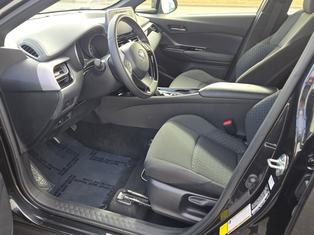 Used 2021 Toyota C-HR Nightshade image 22