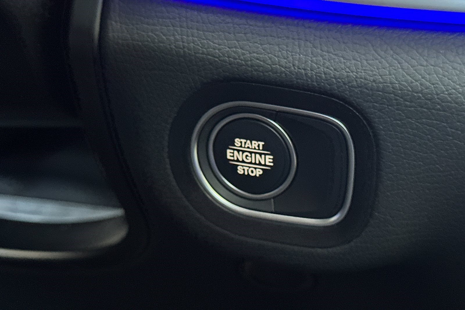 New 2026 Mercedes-Benz GLE 450e 4MATIC image 29