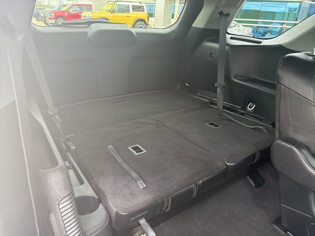 Used 2024 Ford Explorer Limited AWD/4WD image 13