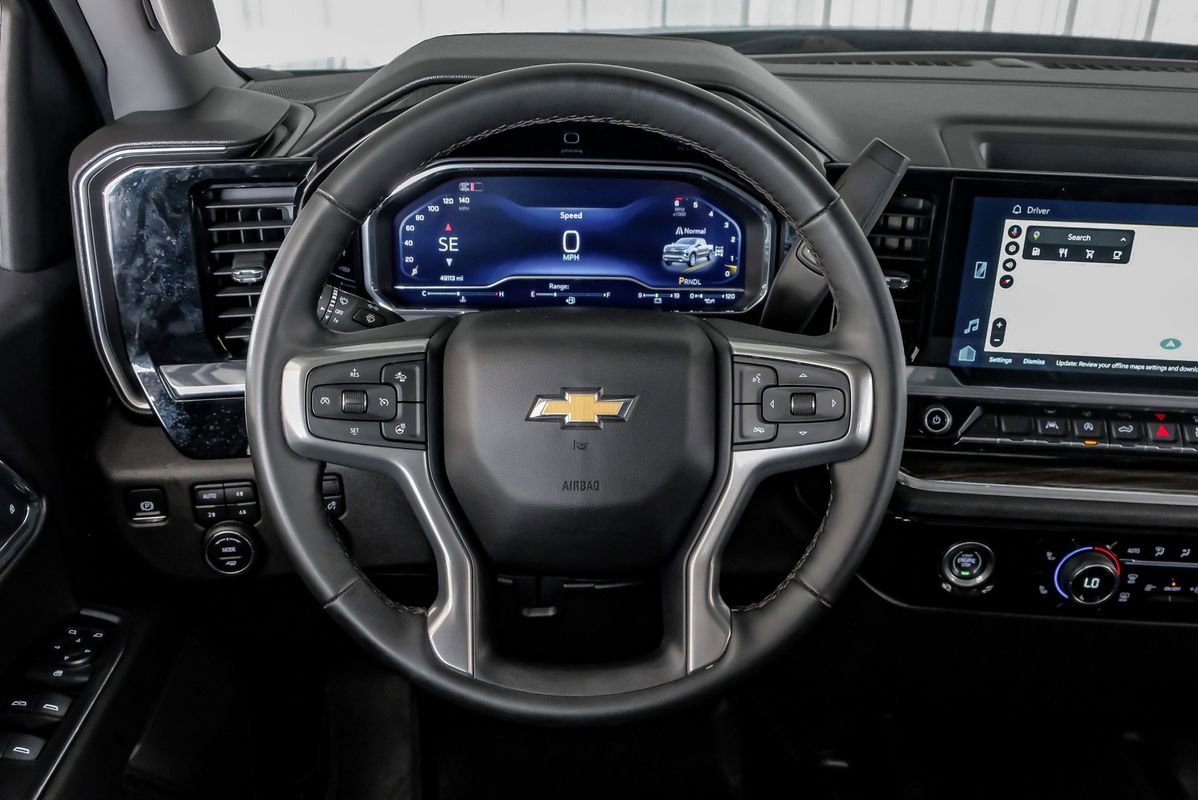 Used 2024 Chevrolet Silverado 1500 LT w/ Z71 Off-Road Package image 15