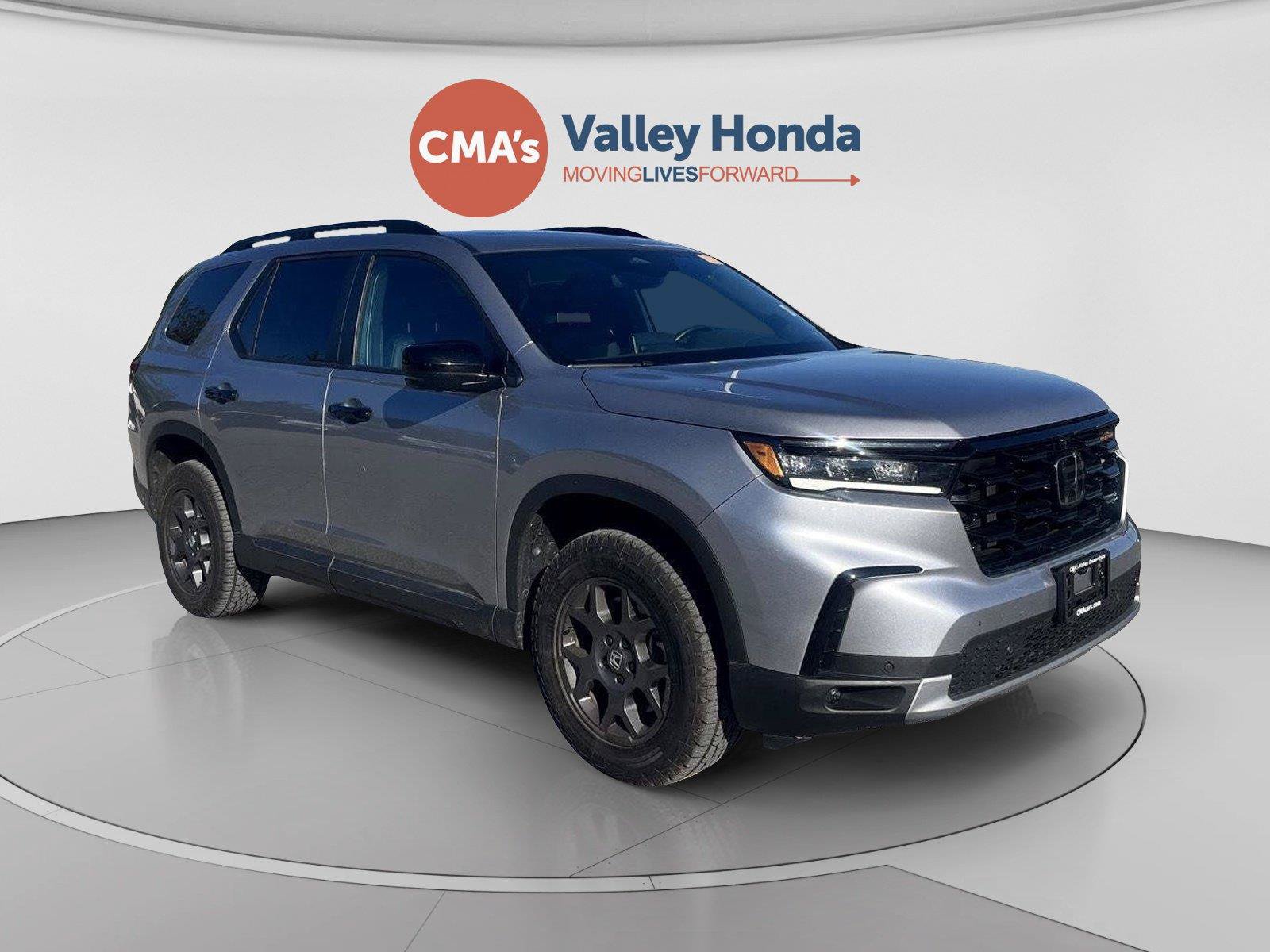 Used 2025 Honda Pilot TrailSport image 7