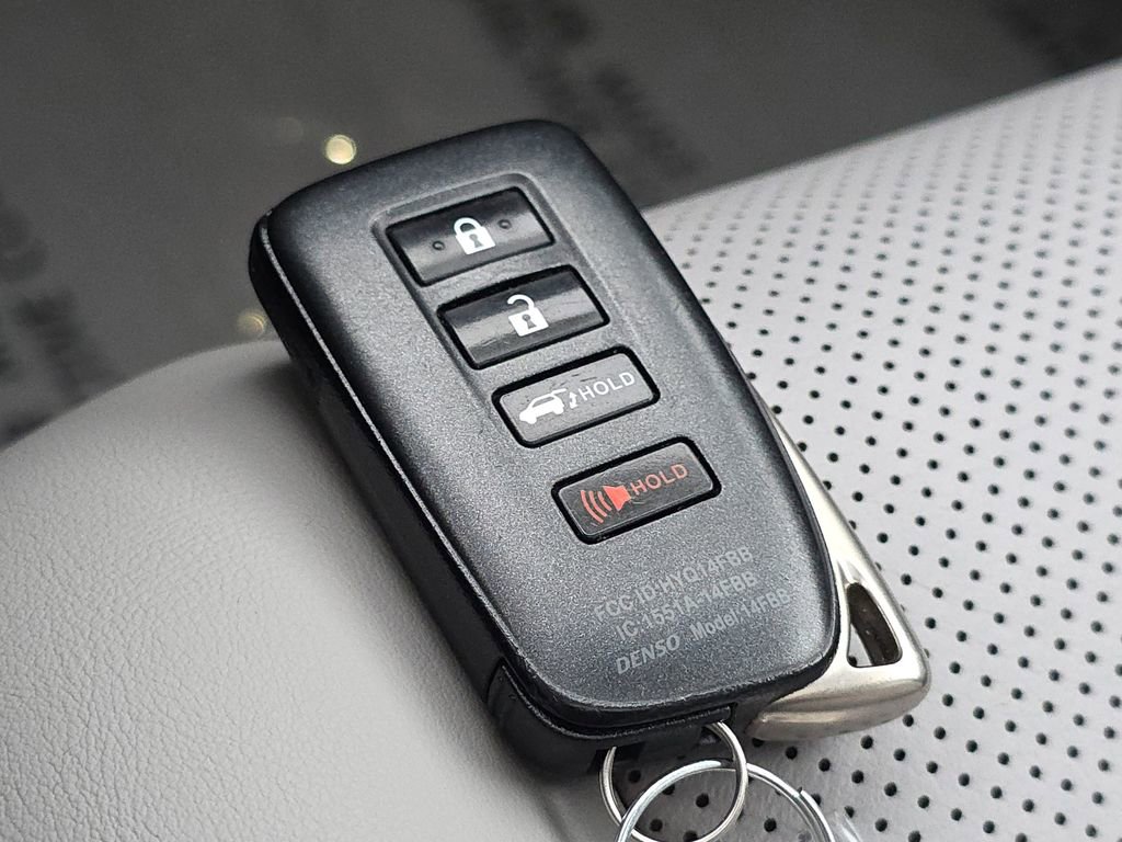 Used 2019 Lexus RX 350 AWD w/ Navigation Package image 35