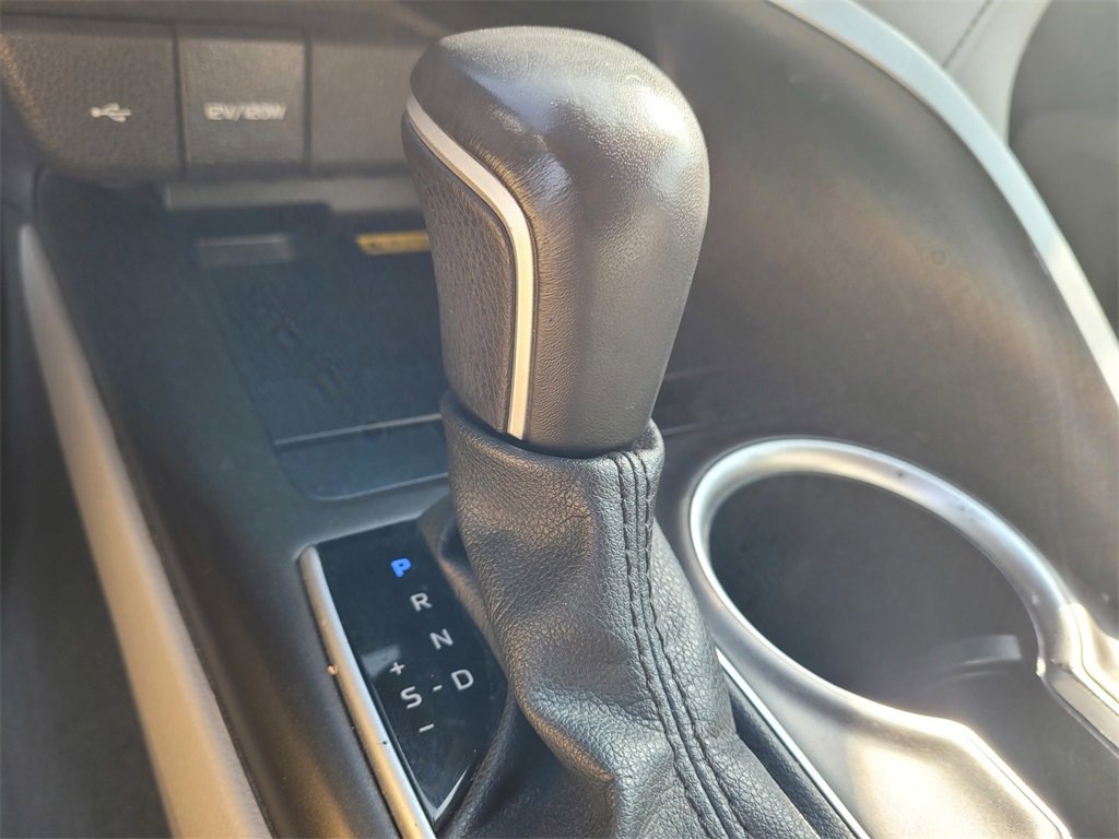 Used 2023 Toyota Camry XLE image 21