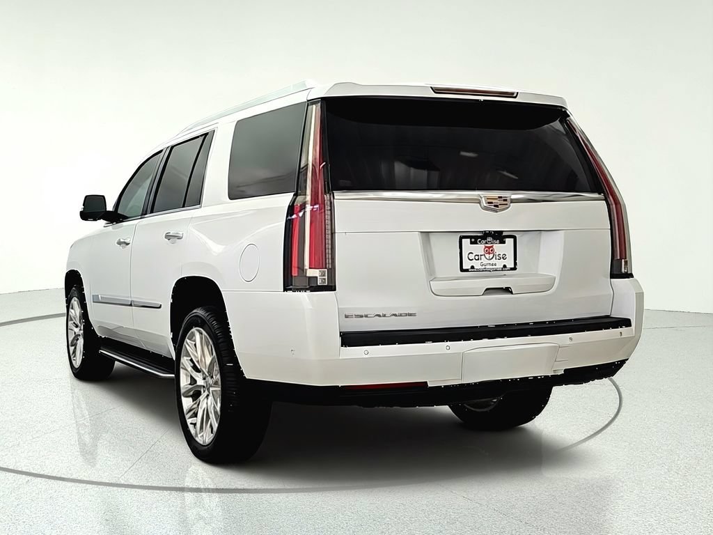 Used 2018 Cadillac Escalade Luxury AWD/4WD image 6
