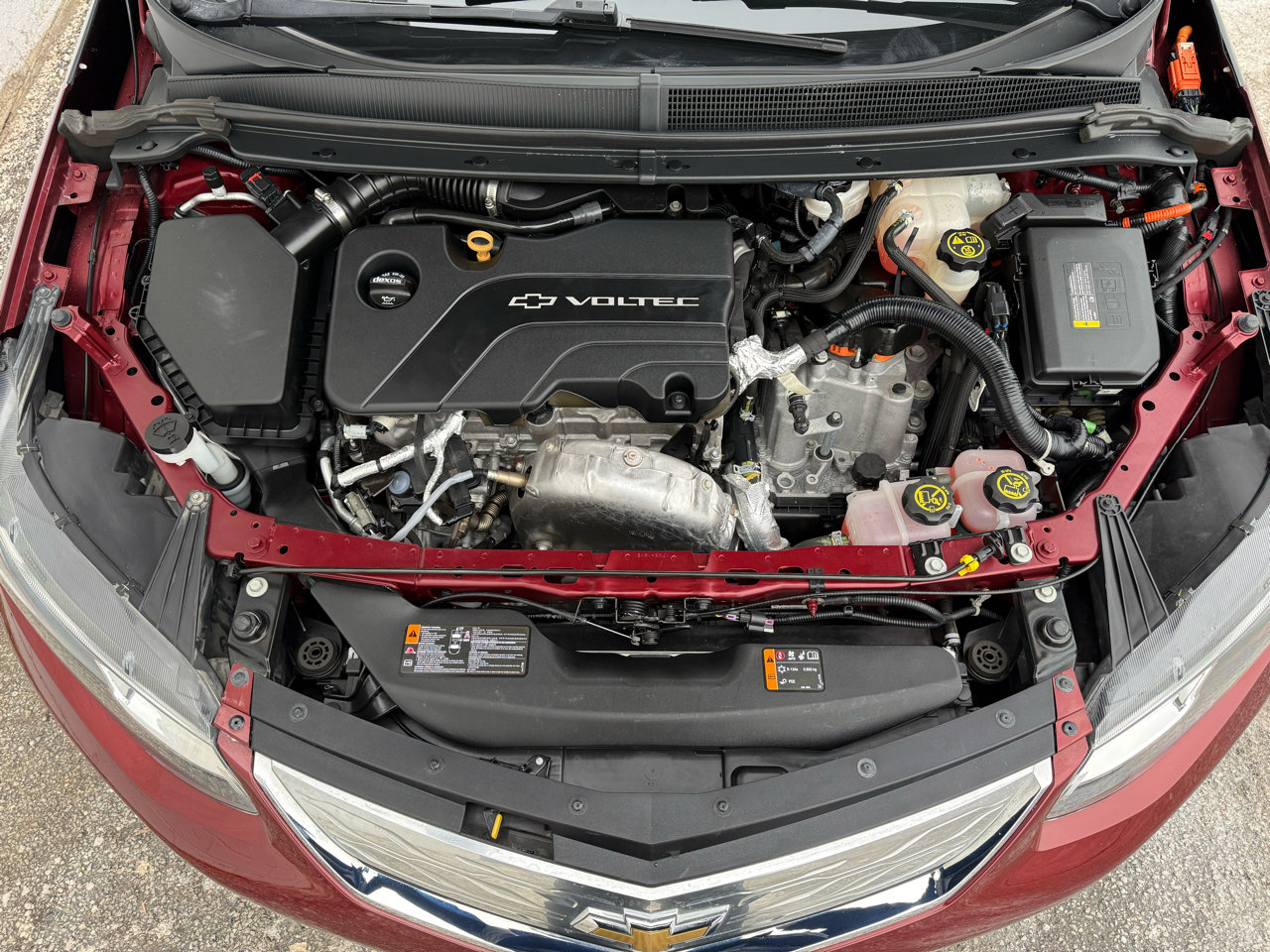 Used 2017 Chevrolet Volt LT w/ Comfort Package image 17