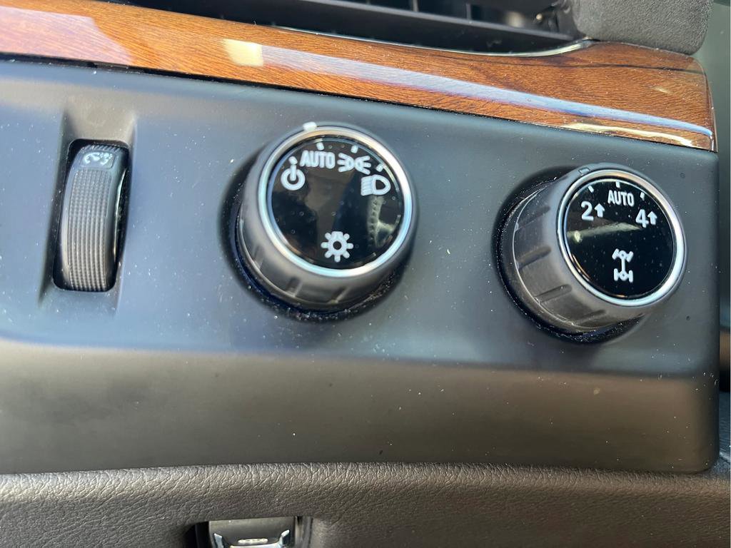 Used 2015 Cadillac Escalade ESV Premium image 26