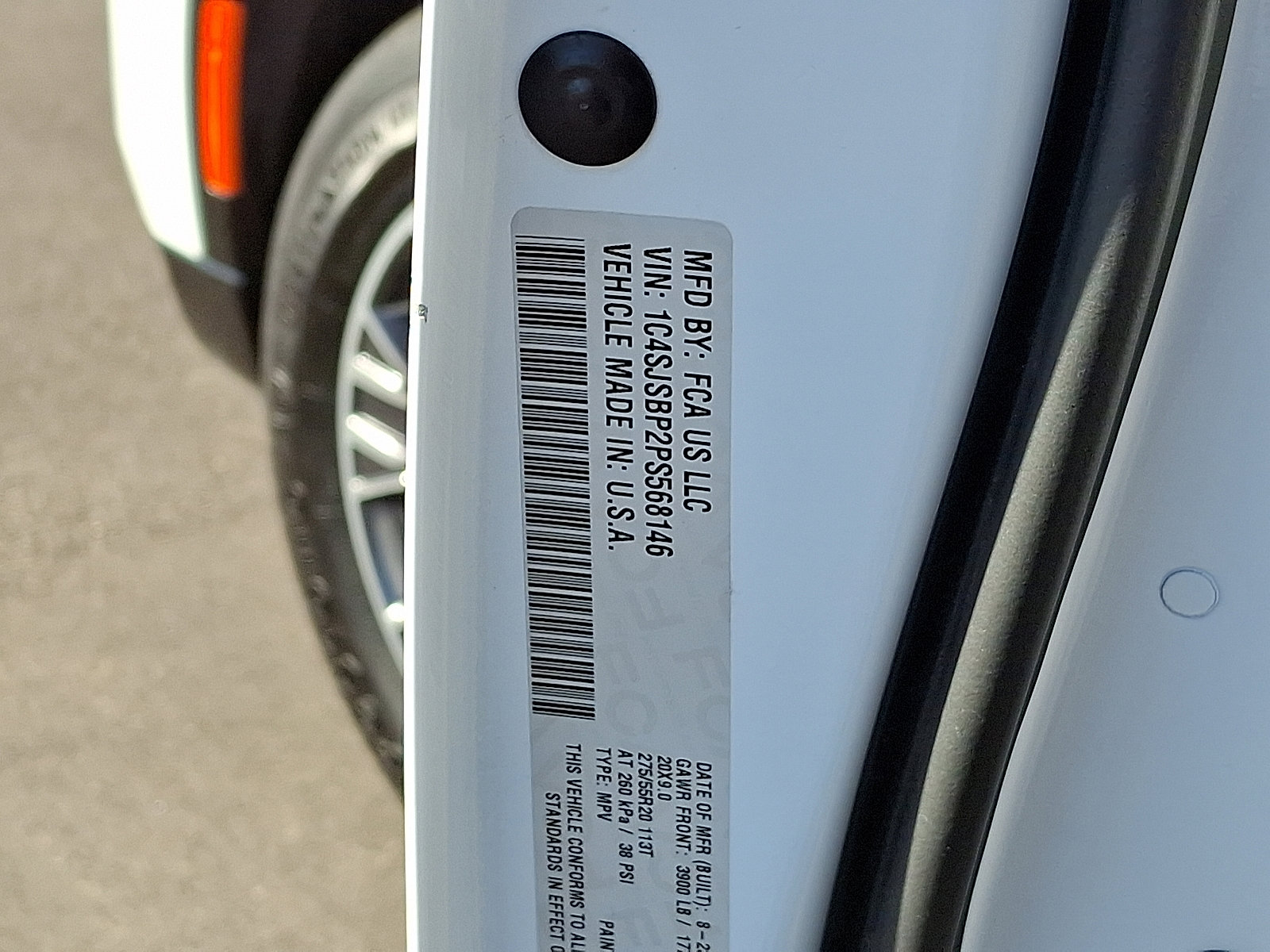 Used 2023 Jeep Wagoneer L Series II image 27